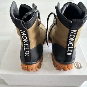 MONCLER BOOTS